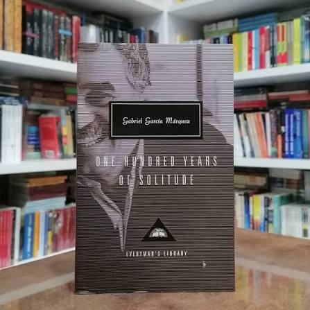 کتاب One Hundred Years of Solitude اثر Gabriel Garcia Marquez